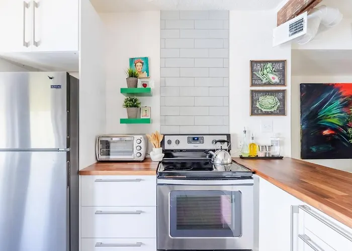 Boutique Apartment In 1905 Victorian Home - Plaza - Westport